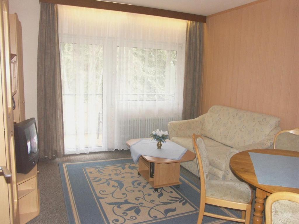 Hotel Park Eden Bad Bellingen Room photo